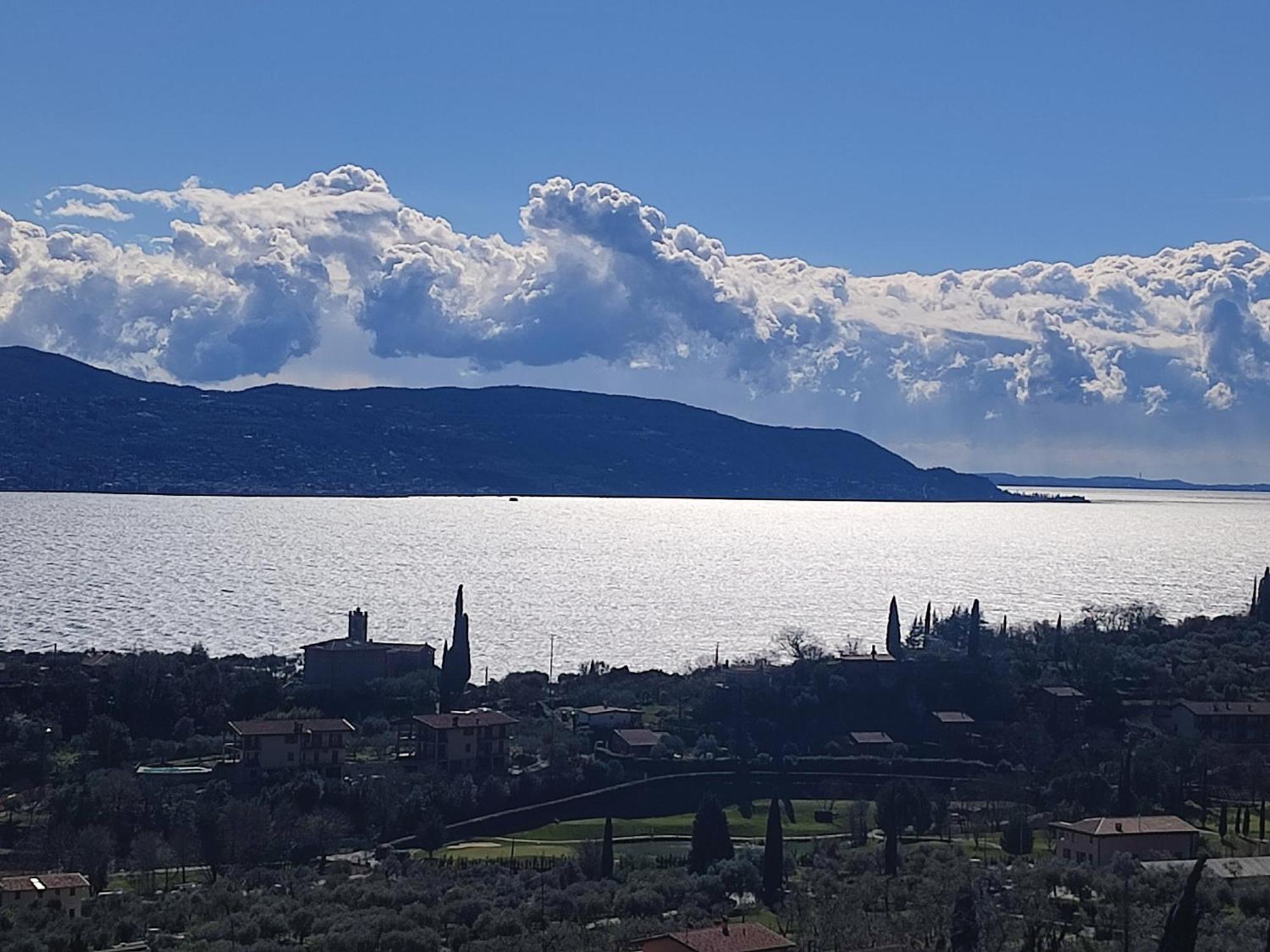 Agriturismo L'Uliveto Гарньяно Екстер'єр фото